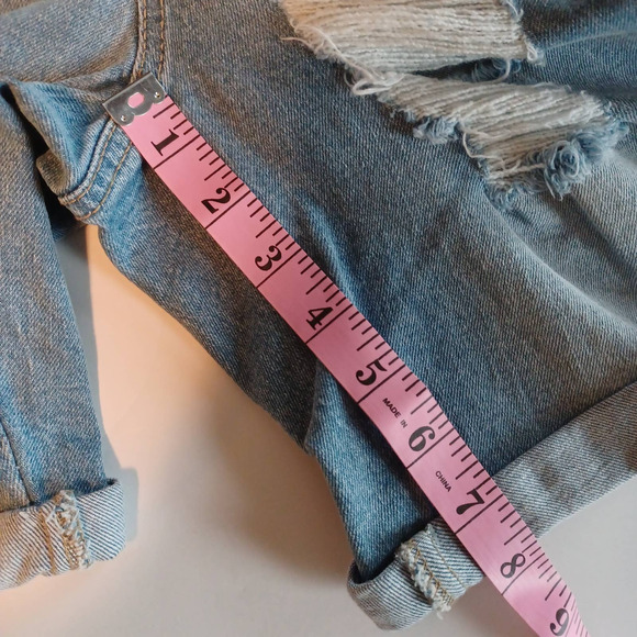 Indigo Rein Bib Shorts Overalls Size 1/24 Blue Jean Distressed Relaxed Fit NEW - Picture 9 of 9